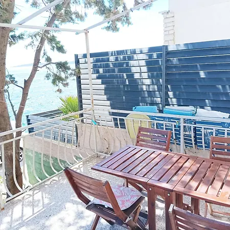Apartment Podatok 4 *