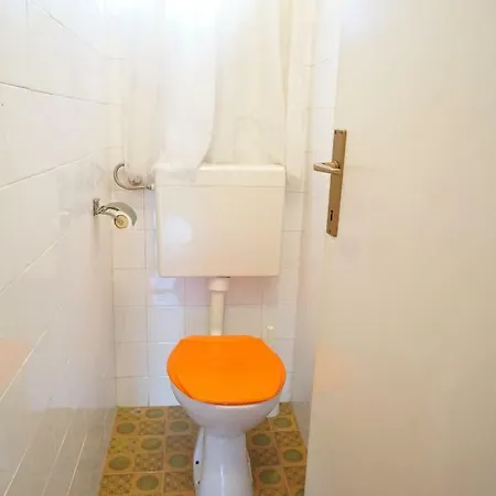 Podatok 4 Apartman *