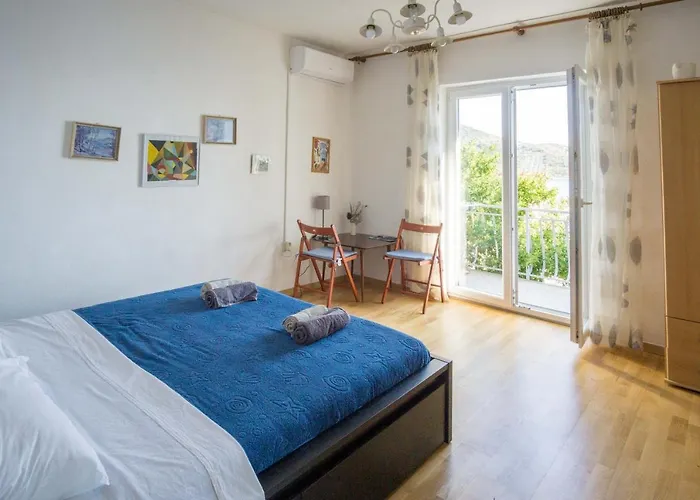 Podatok 4 Apartment Primosten