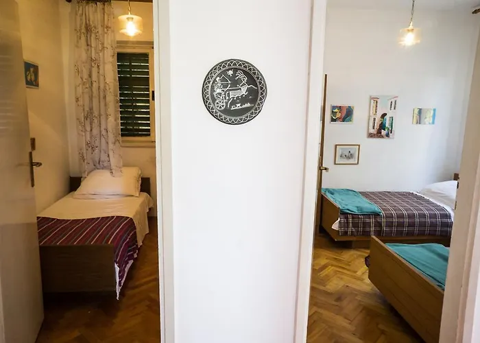 Podatok 4 Apartment Primosten