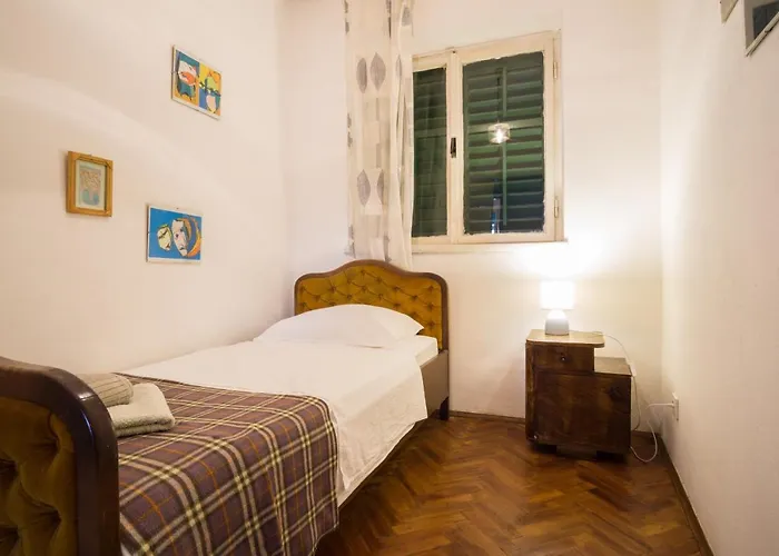 Daire Podatok 4 Primošten